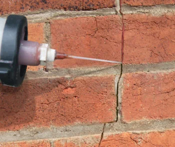 how-to-fill-cracks-in-brick-walls