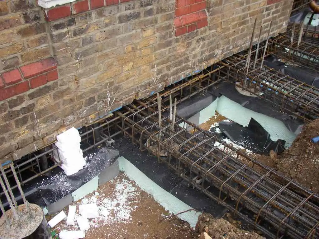 Underpinning a foundation - A foundation repair method
